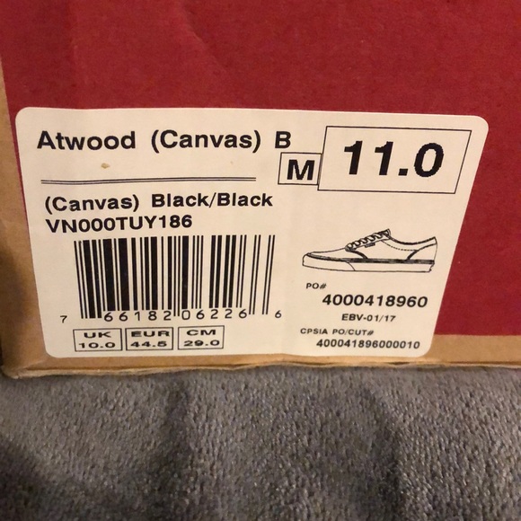 (Canvas) black on black vans - Picture 6 of 6